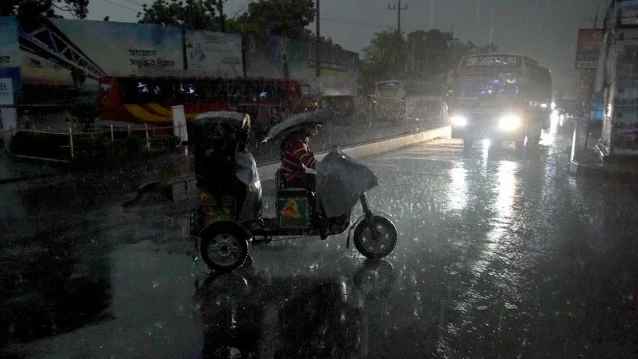 ভ্যাপসা গরমের পর স্বস্তির বৃষ্টি
