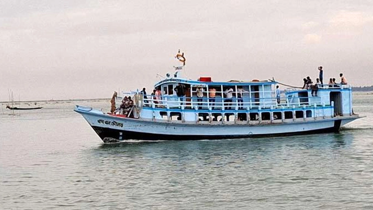 দৌলতদিয়া-পাটুরিয়া নৌরুটে লঞ্চ চলাচল বন্ধ