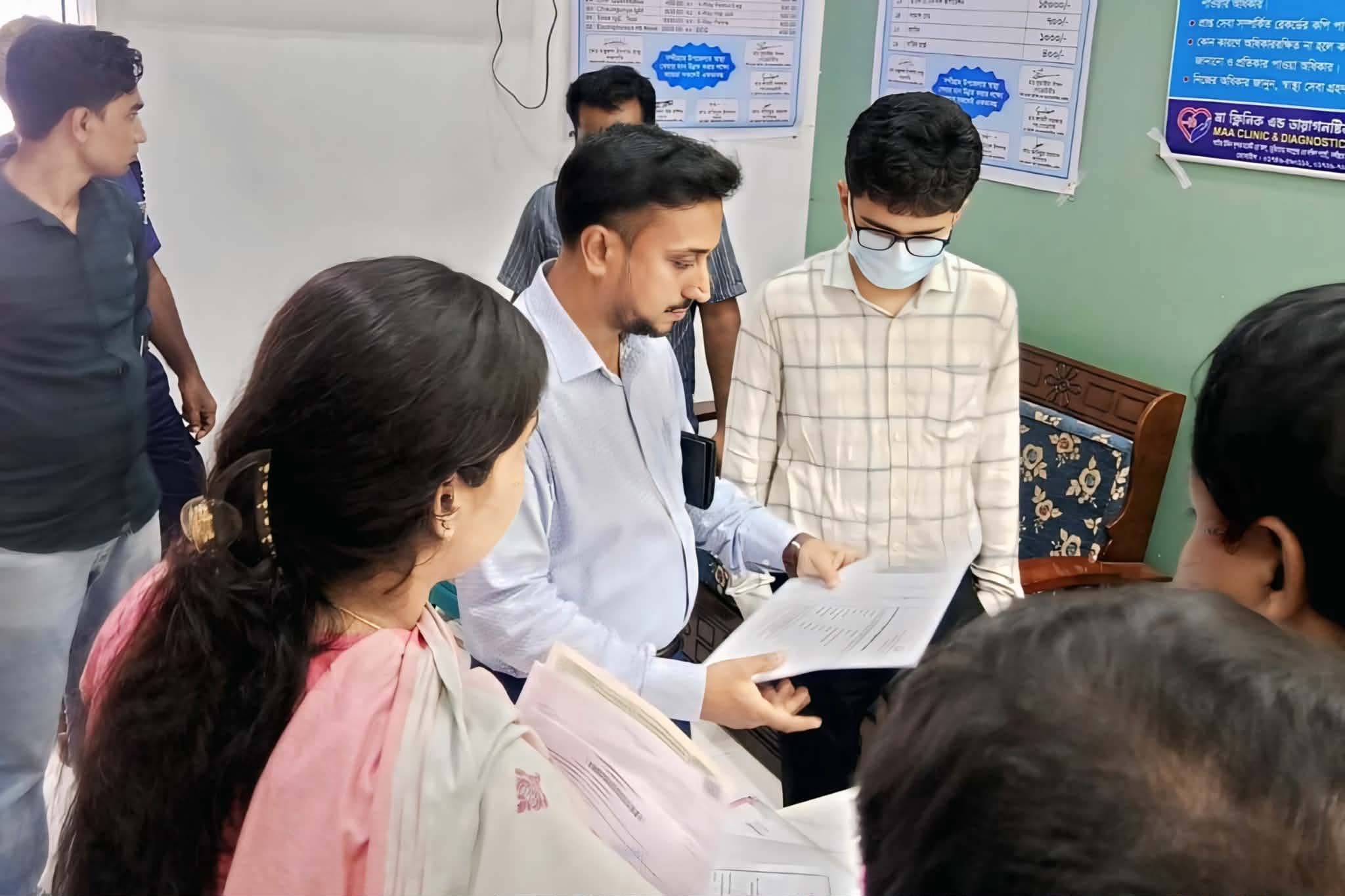 নন্দীগ্রামে ফাতেমা ক্লিনিক ও সেবা হসপিটালে অভিযান, ৬ প্রতিষ্ঠানে জরিমানা